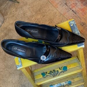 Brighton Women's Black Trent Wingtip Heels with Button Detail size 8.5 M